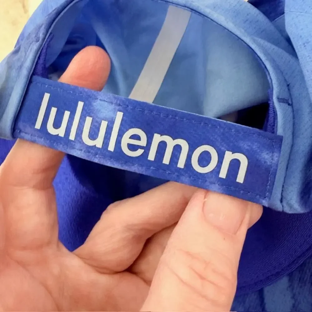 Lululemon Fast Free Run Baseball Cap Women's O/S Blue Game Day‎ Tie Dye Athletic